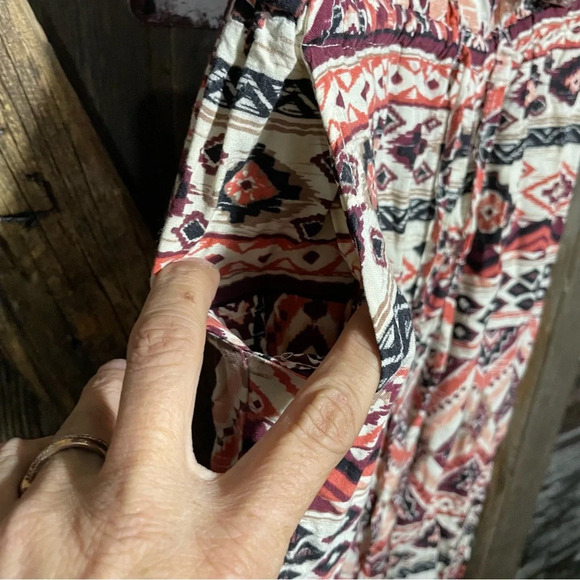 Toxik low cut Aztec printed jumpsuit with pockets! size‎ large - Picture 3 of 7